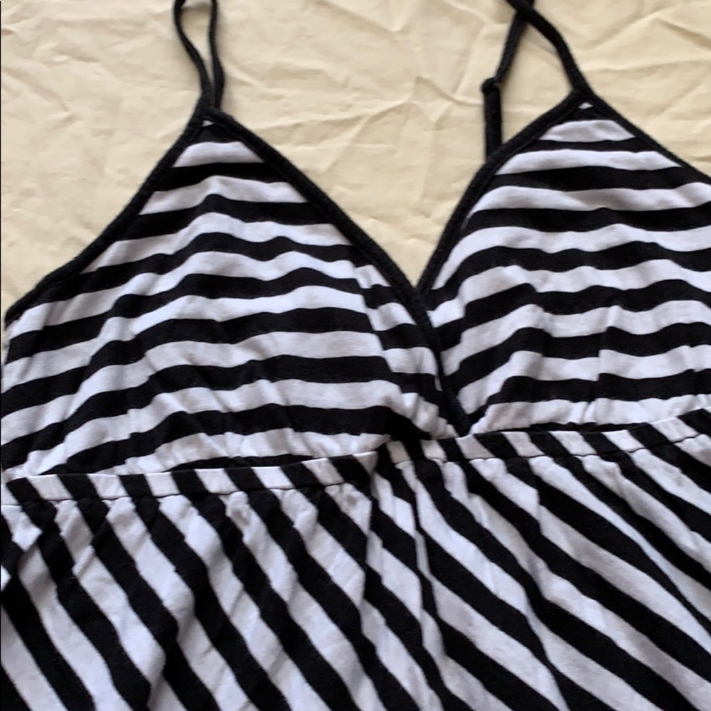 Express Stripe White And Black -Gray And Black - image 2